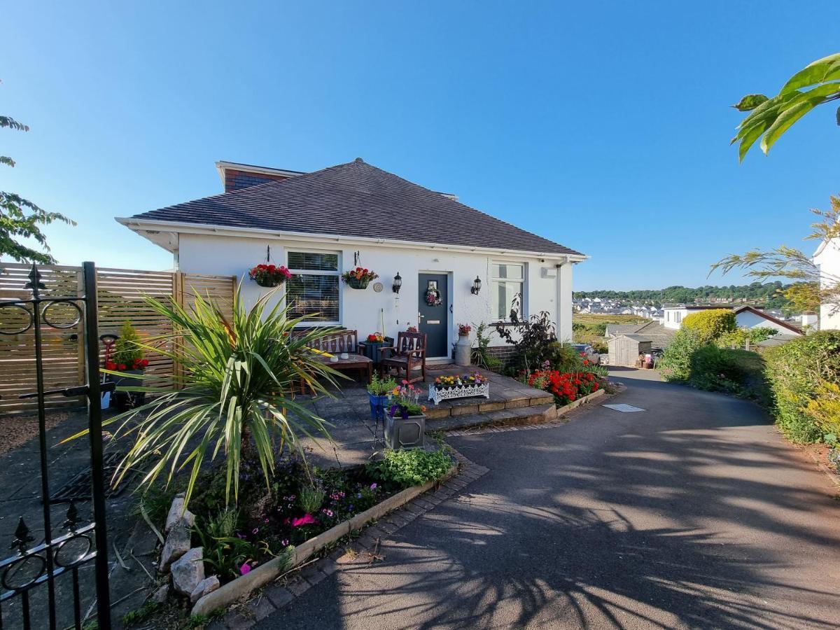 Lovely Private Studio Room With Own Kitchen And Bathroom. Set In The Popular Area Of Shiphay In Torquay And Only A Short Walk From Torbay Hospital Bagian luar foto